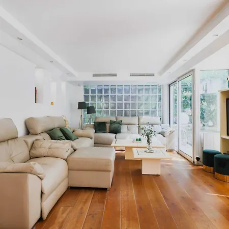 Exceptional With Garden - 3br 6p - * Vincennes