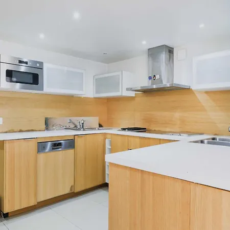 Apartment Exceptional With Garden - 3br 6p -