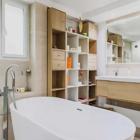 Exceptional With Garden - 3br 6p - *